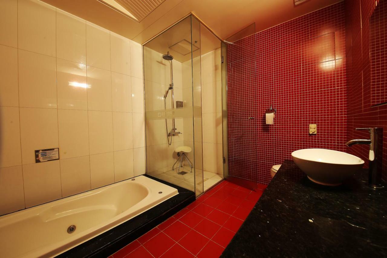 Hotel Valentine Gwangmyeong Ngoại thất bức ảnh